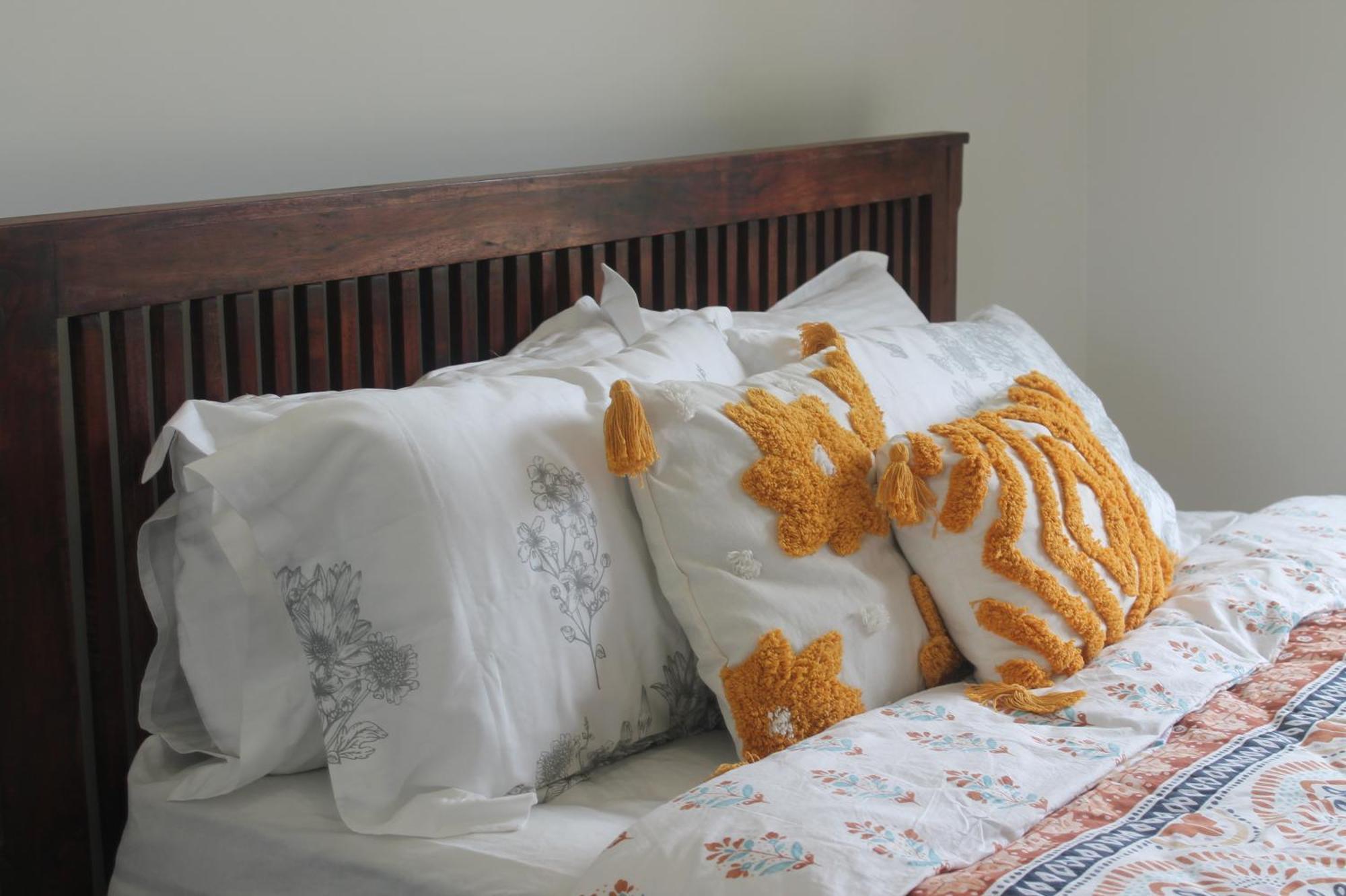 The Woodlands Hideaway - Premium Acreage Guesthouse Browns Plains Bagian luar foto