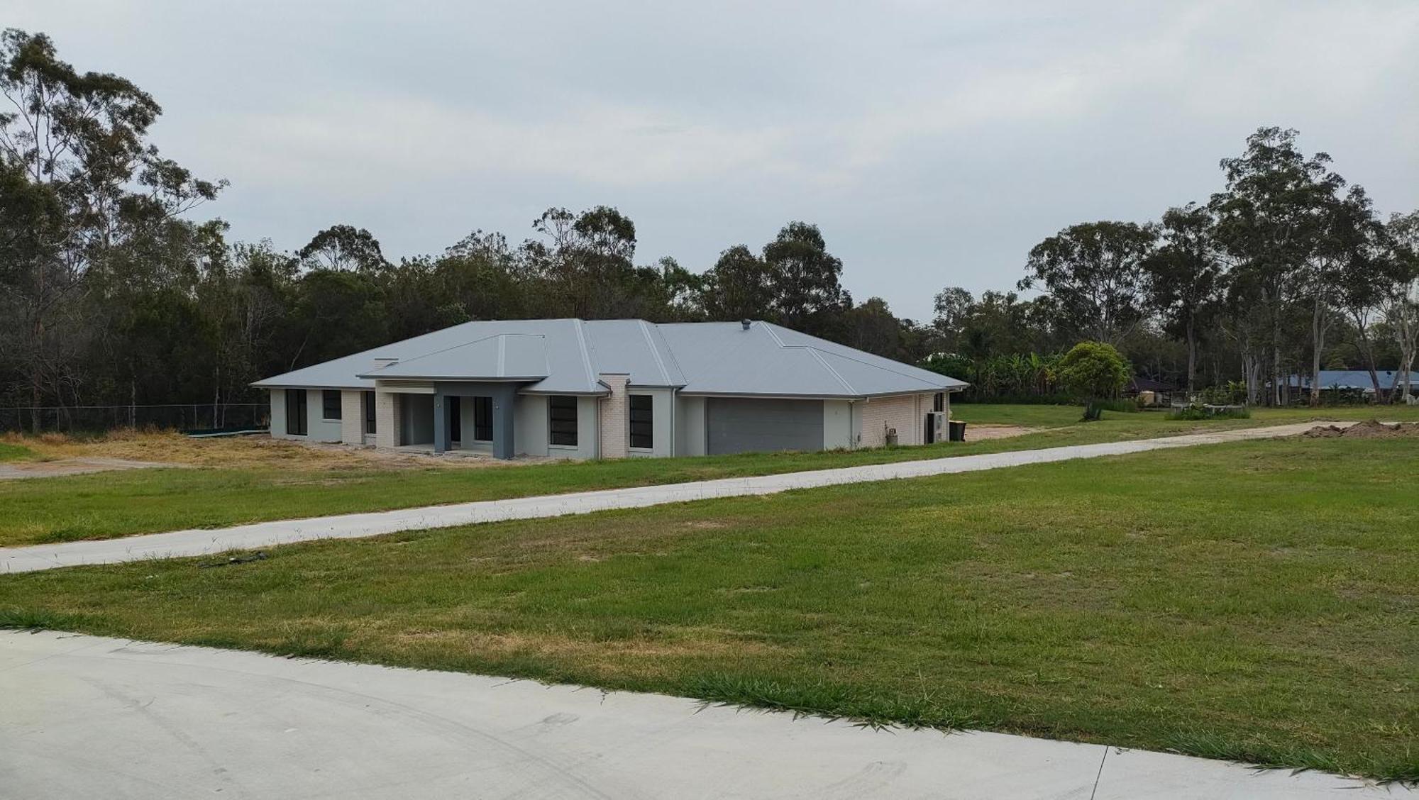 The Woodlands Hideaway - Premium Acreage Guesthouse Browns Plains Bagian luar foto